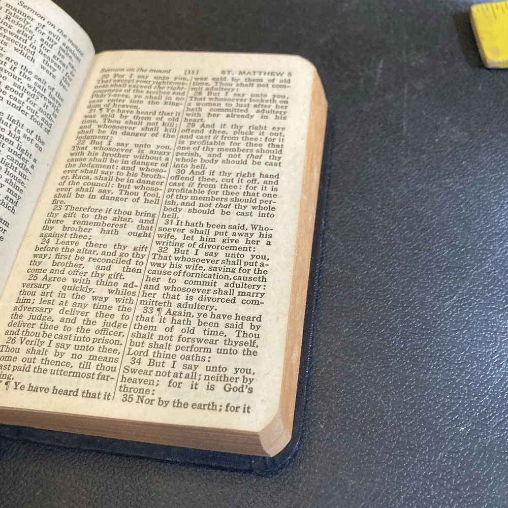 New Testament & Psalms Pocket KJV World Pronouncing Made USA‎ Pre-1944 Bonded